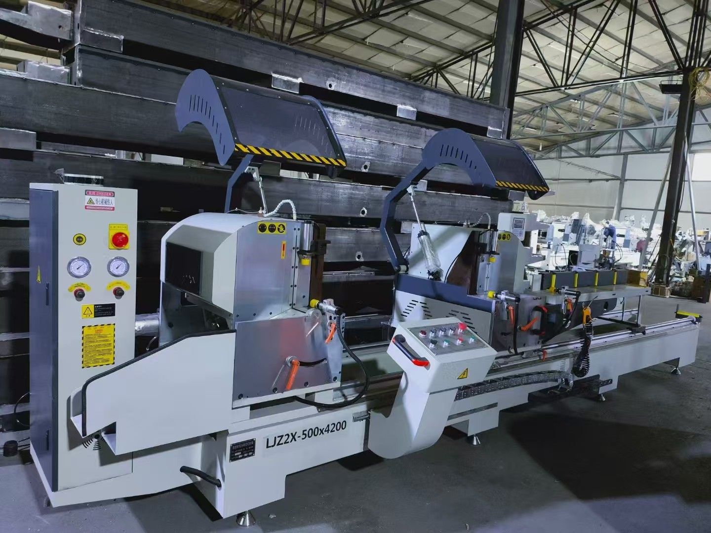 aluminum profile double-head precision cutting machine