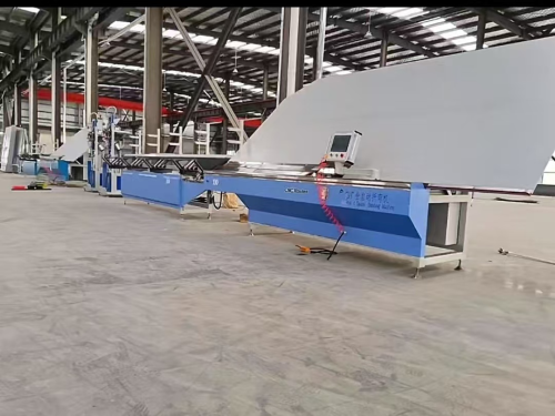 Automatic aluminum bar bending machine